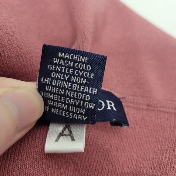 Ann Taylor Women's Ribbed Mauve Color Stretch Sleeveless Sweater in a Size XL - Picture 11 of 11